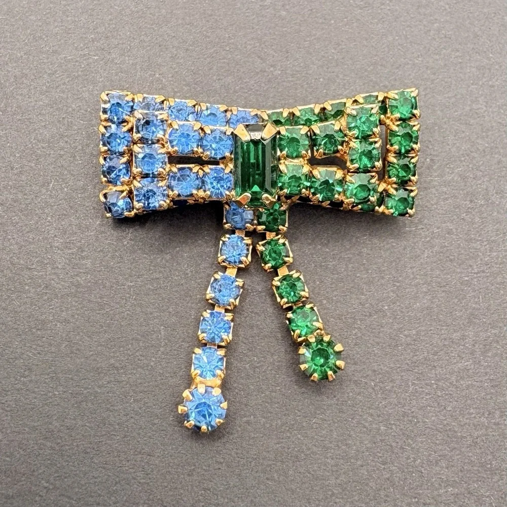 Vintage Blue Green‎ Bow Ribbon Dangle Brooch Prong Set Rhinestones Gold Tone